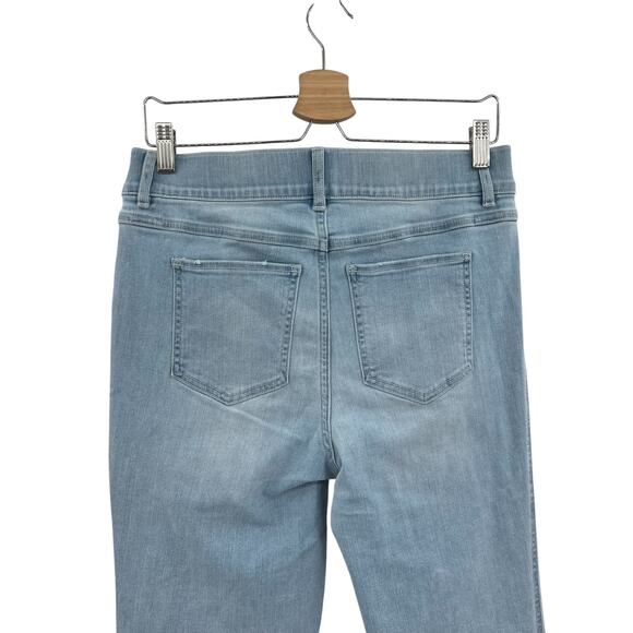 Spanx Flare Jeans Stretch Pull-On Denim Retro Light Wash Blue Size Large - Picture 7 of 14